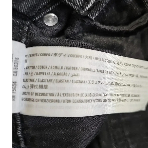 Abercrombie & Fitch Ultra High Rise Mom Jeans Black Wash Size 25 - Picture 9 of 10